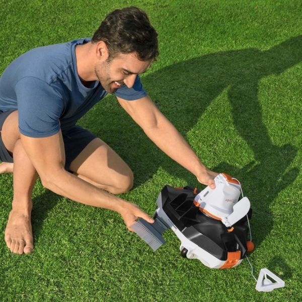 Robot automatico per la pulizia della piscina Aquarover- Bestway -  58622